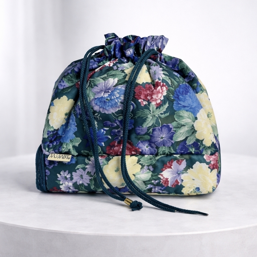 VTG Sassaby Floral Drawstring Makeup / Travel Bag